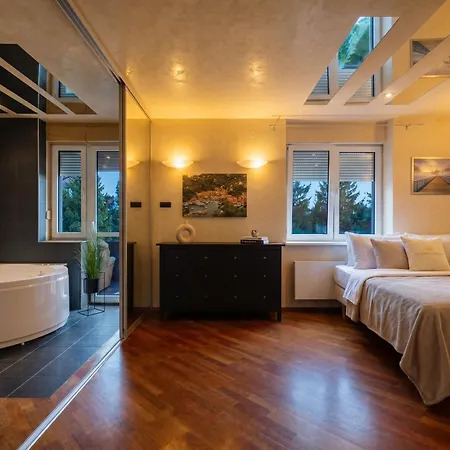 别墅 Golden Urban House -