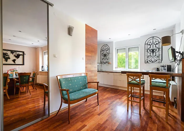 Jacuzzi & Bbq Family - No Parties Allowed ヴィラ