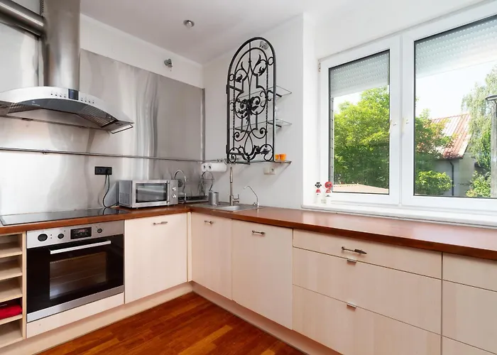 Jacuzzi & Bbq Family - No Parties Allowed ヴィラ