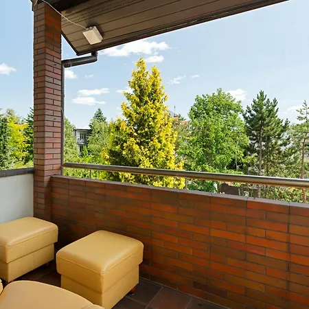 Golden Urban House -